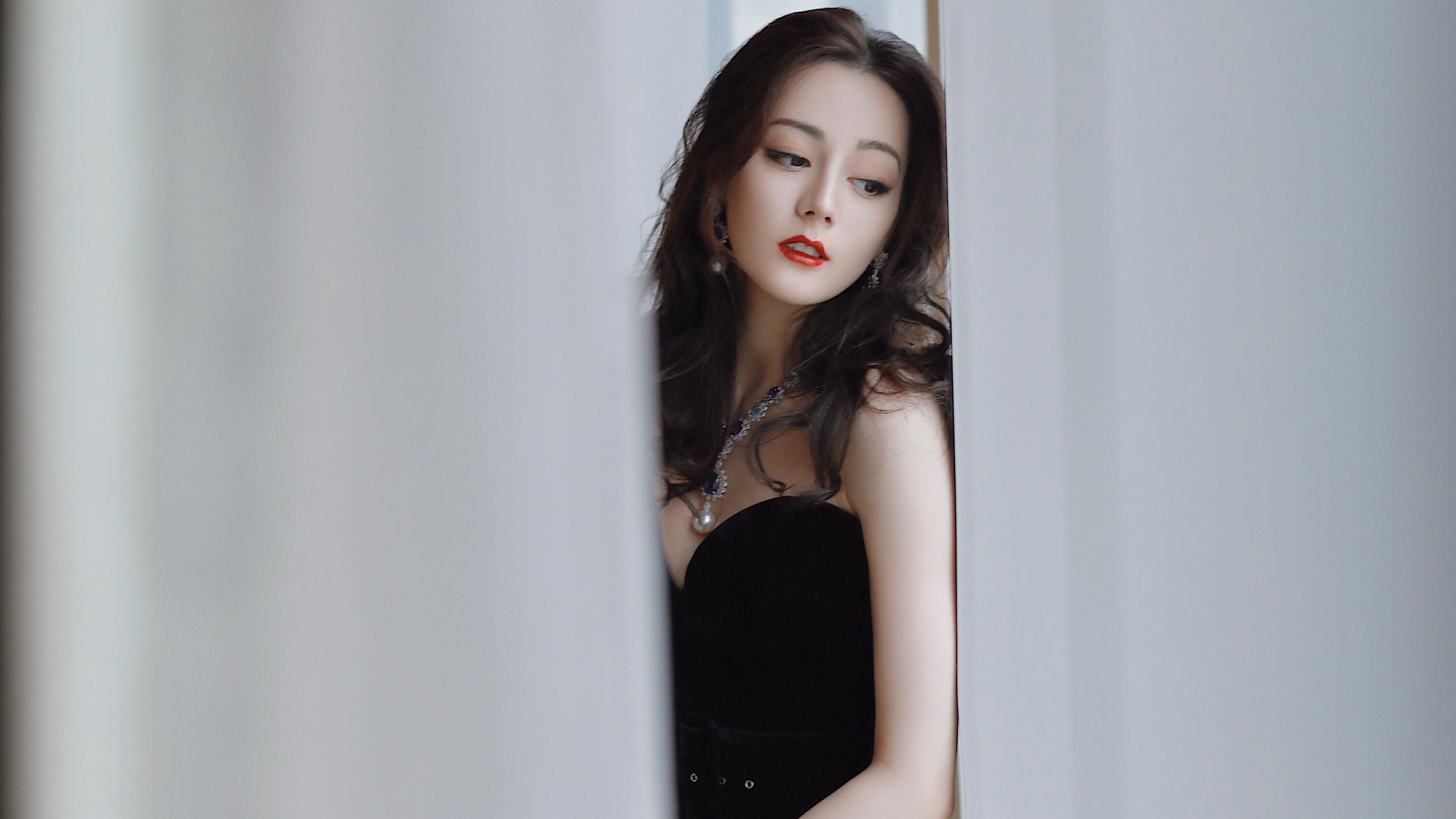 星空体育 中国 官方网站-塔特快速突破与出色的防守反击，为袋鼠队创造无数进攻机会，塔特是什么意思