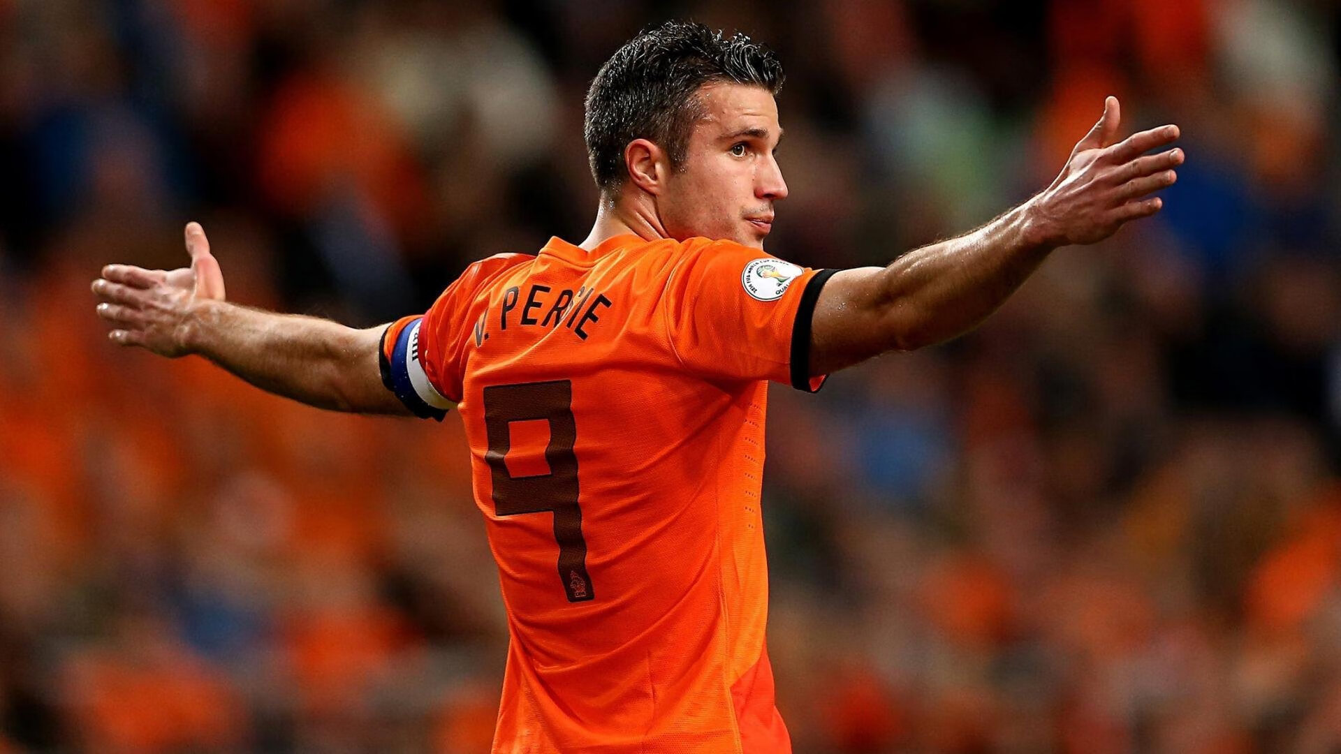 星空电竞-女子足球打造社交平台官方人物卡扩大粉丝影响力，女子足球美女